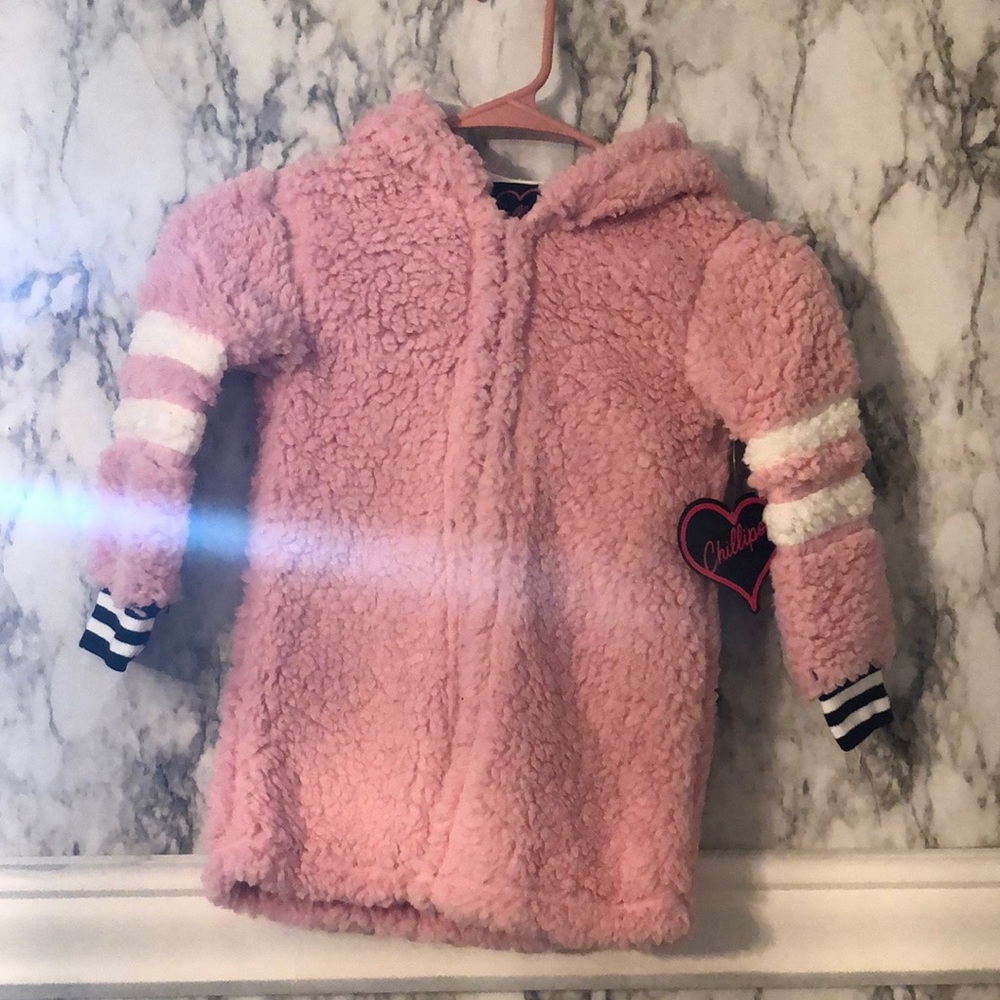 NWT girls size 4T chilipop sweater 100% polyester